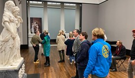 Auch Kunst ließen die Teilnehmenden der Reise auf sich wirken.